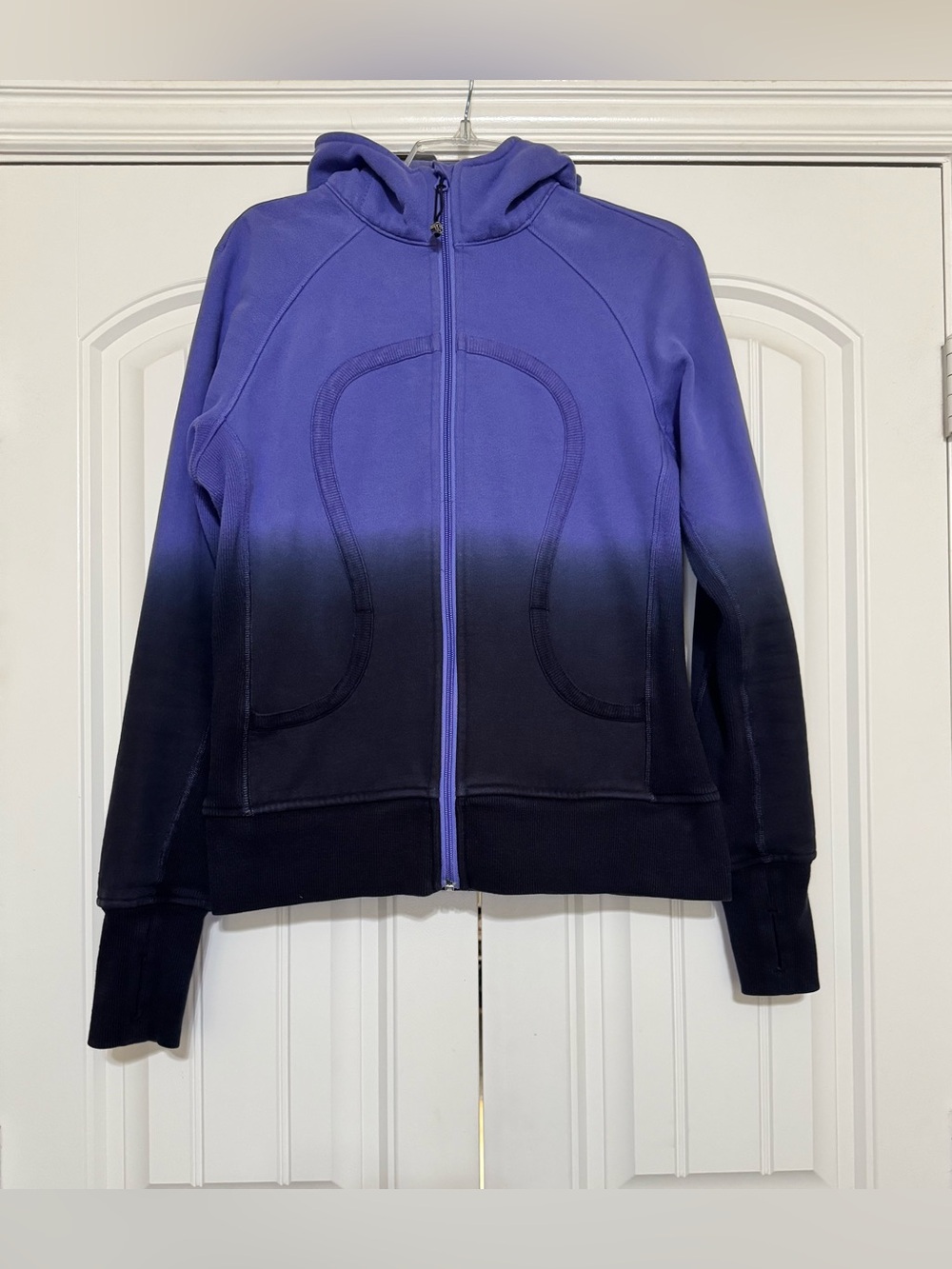 Lululemon Scuba Hoodie *Dip Dye Persian Purple / Black Dip Dye Size 10